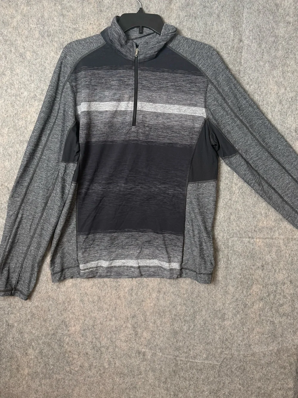Lululemon Men's XL Universal Stripe Black Soot Light White Core 1/4 Zip Pullover
